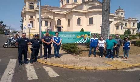 Realizado em Batatais Pedágio Educativo em alusão a Semana Nacional de Trânsito