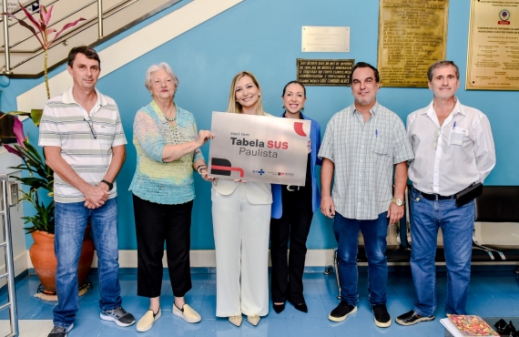 Santa Casa de Batatais recebe Placa da Tabela SUS Paulista em reconhecimento ao desempenho na saúde pública