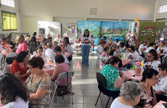 Projeto Renascer celebra o Dia das Mães com homenagens, cultura e alegria